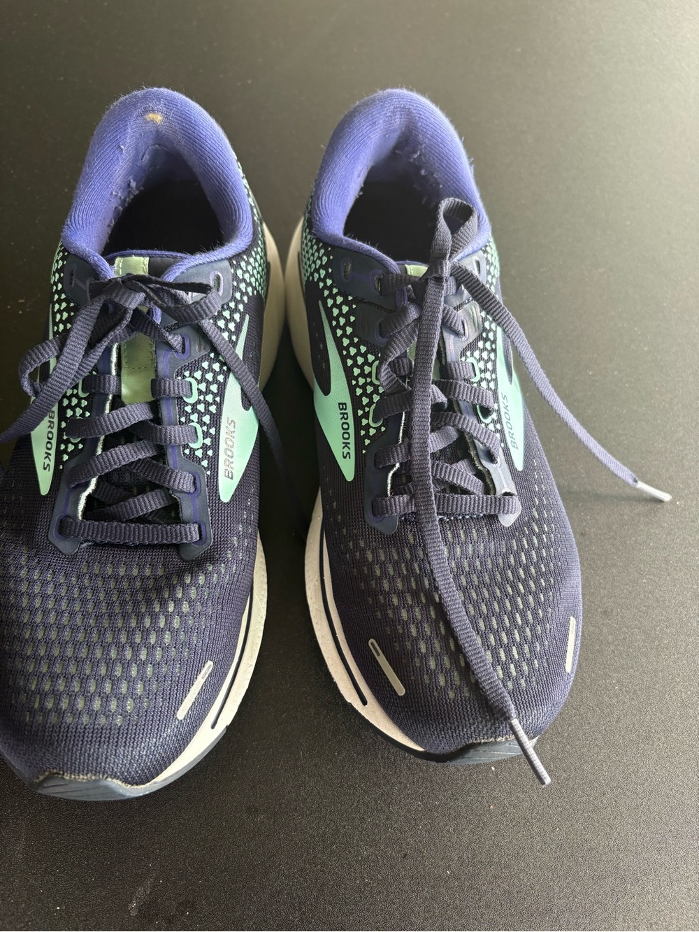 Brooks Women Ghost 14 Running Shoes Peacoat/Navy and  Running Shoes Size 7.5